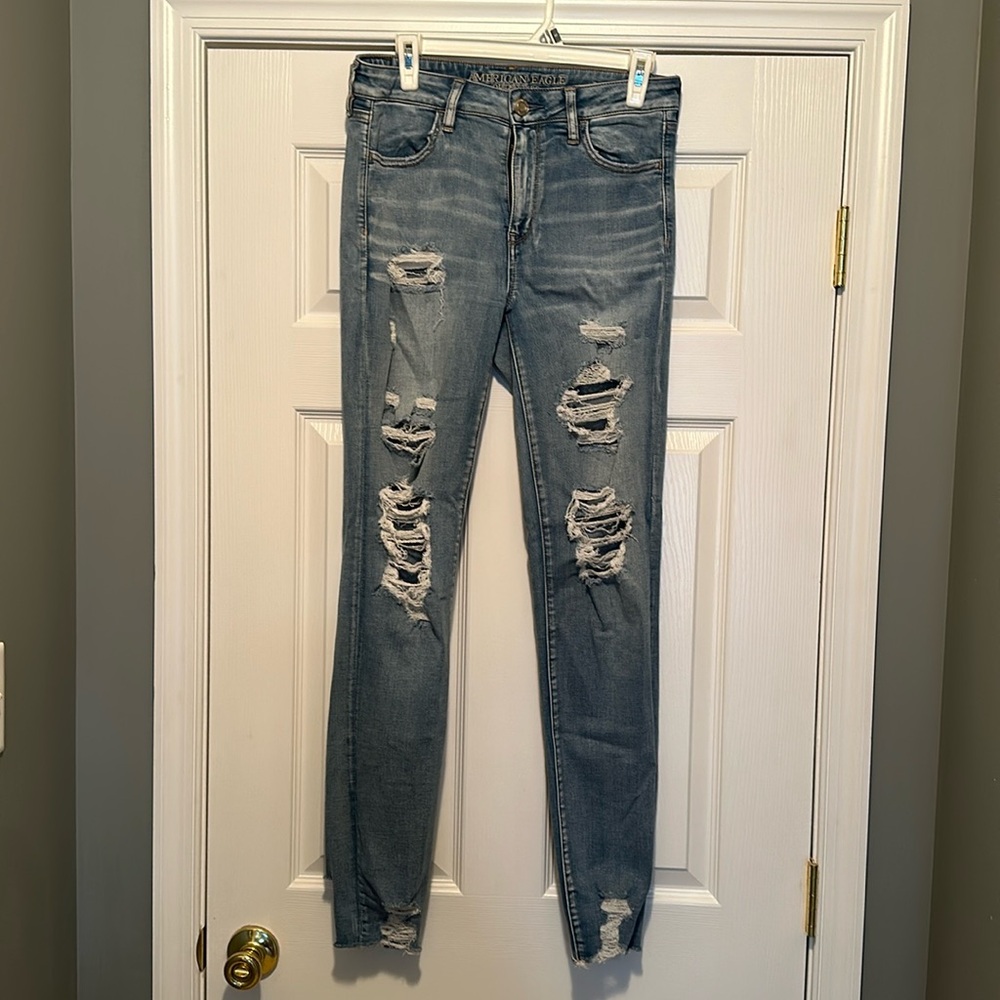 American Eagle Ripped Jeggings- size 10 X-long